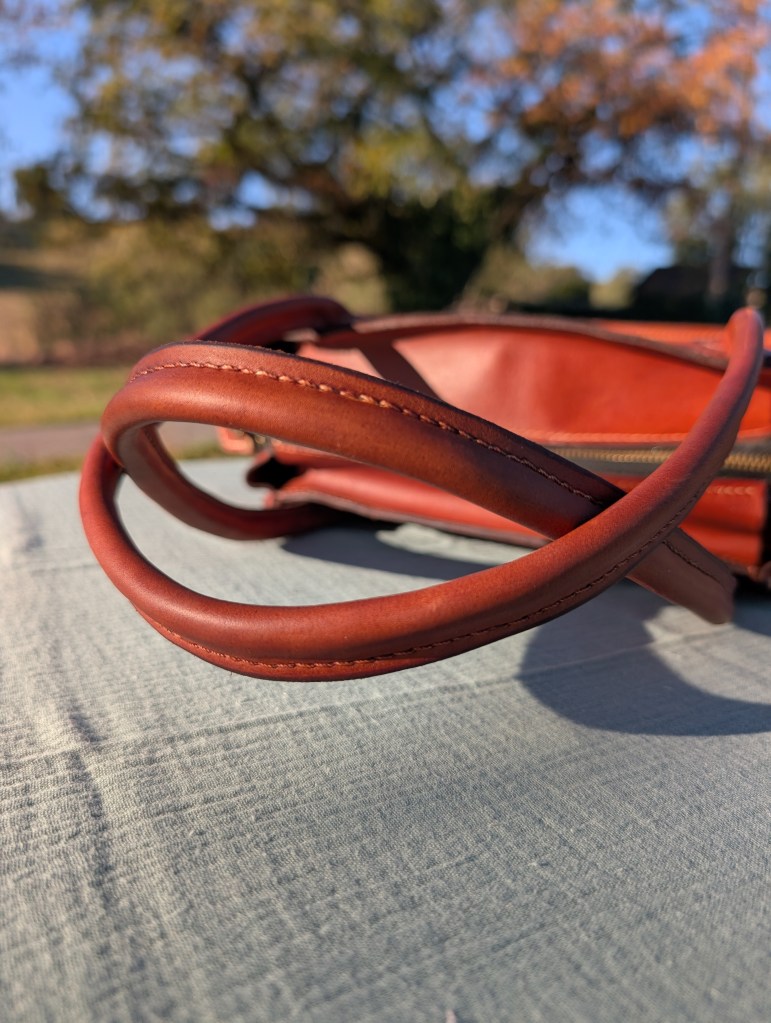 Vue du sac Sofie en cuir souple
